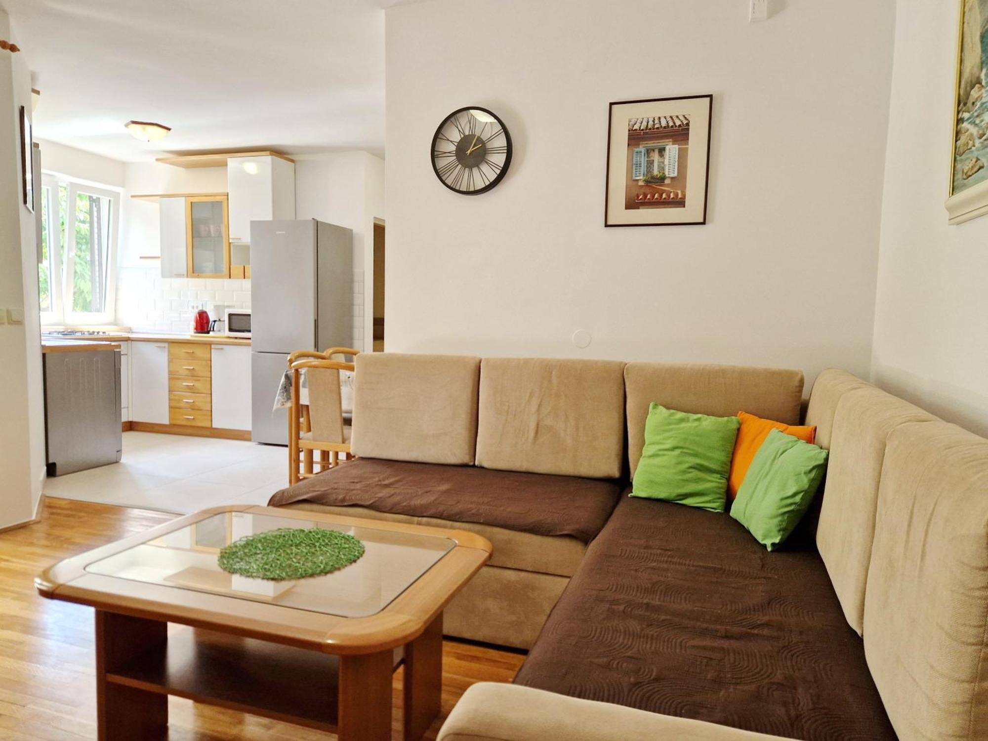 Apartment Sersic Baska  Bagian luar foto